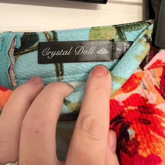 Flower skirt, size 7 - Picture 4 of 4